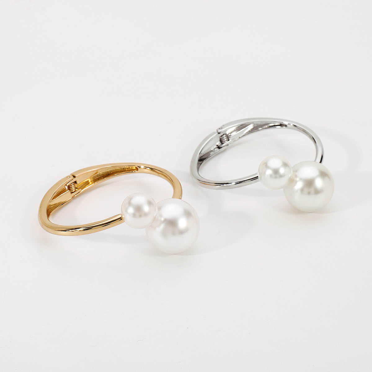 Elegant and sophisticated pear - Jewelry Making Magazines review and price